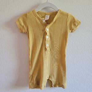 Kate Quinn Unisex Bodysuit Short 6-12 months Mustard Yellow